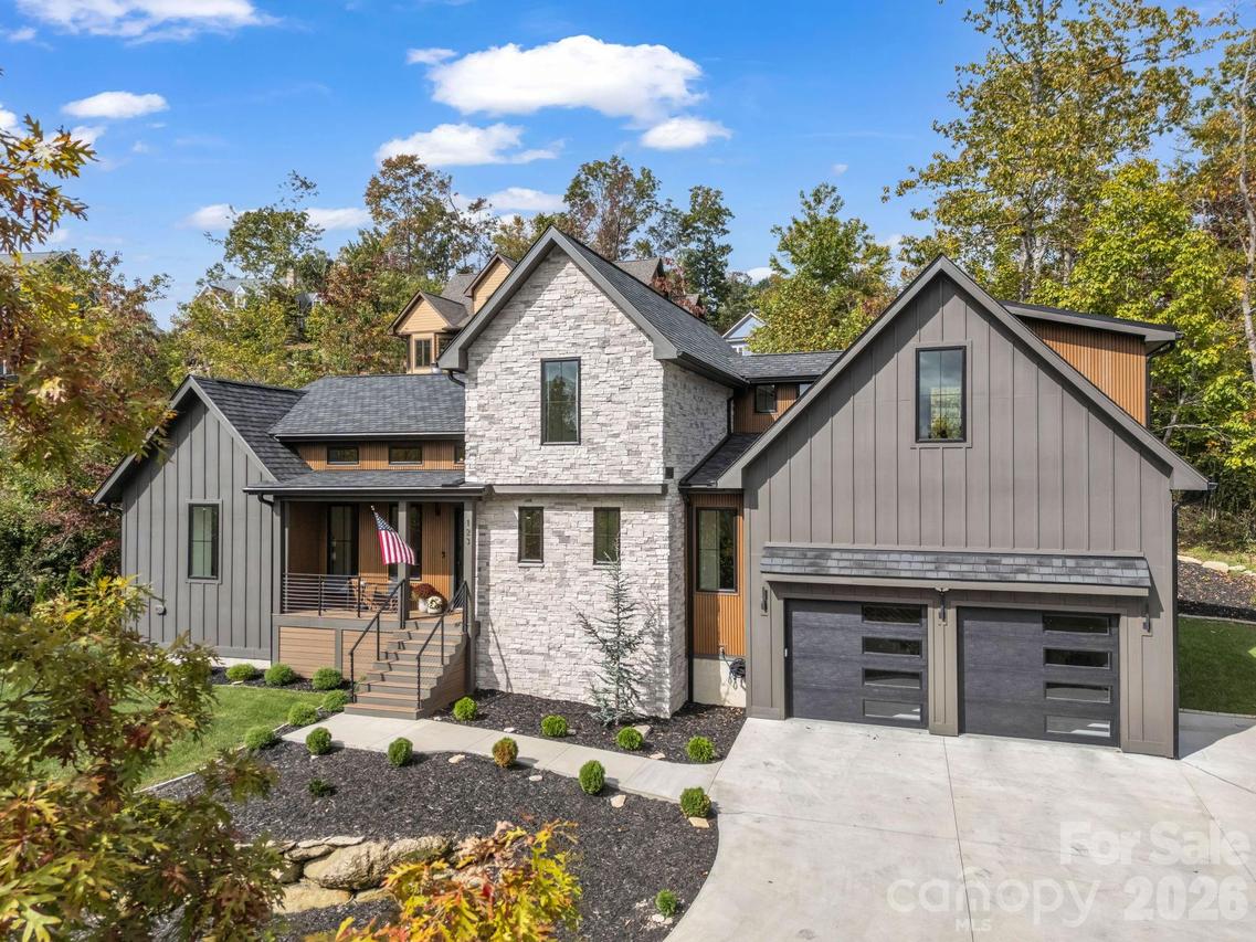 123 Millbrae Loop, Hendersonville, NC 28791