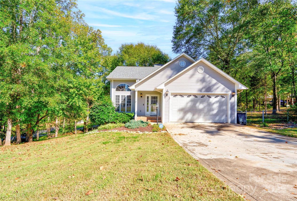 230 Poston Cir., Shelby, NC 28152