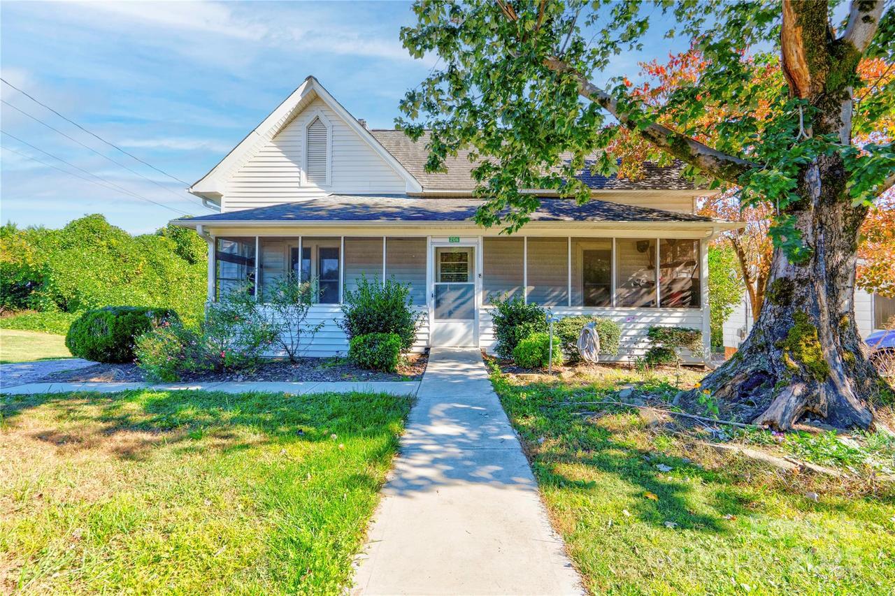 206 E Main St., Lawndale, NC 28090