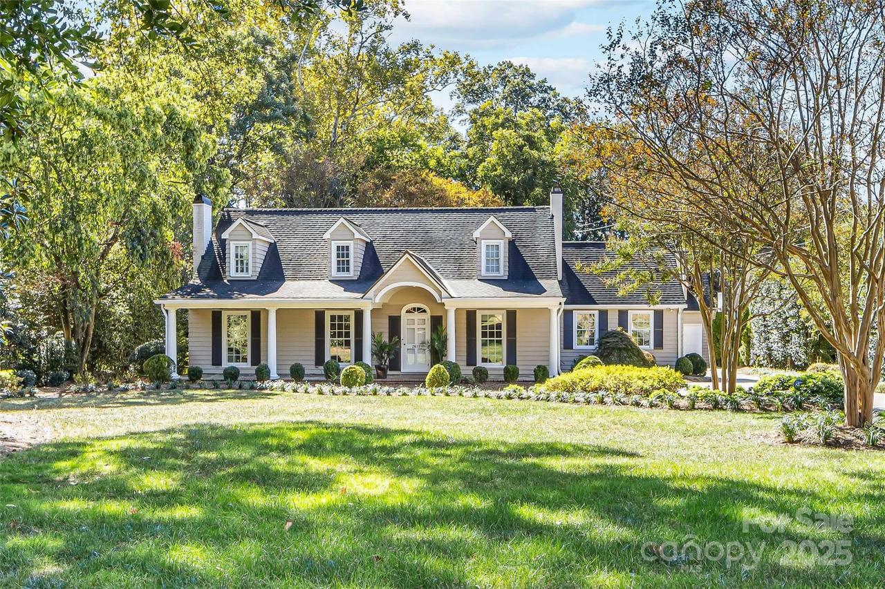 2611 Forest Dr., Charlotte, NC 28211