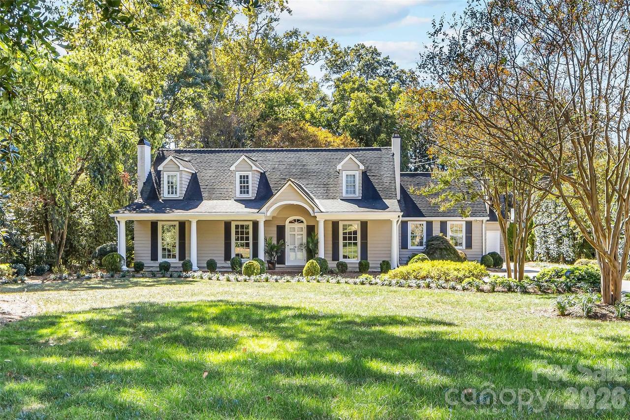 2611 Forest Dr., Charlotte, NC 28211