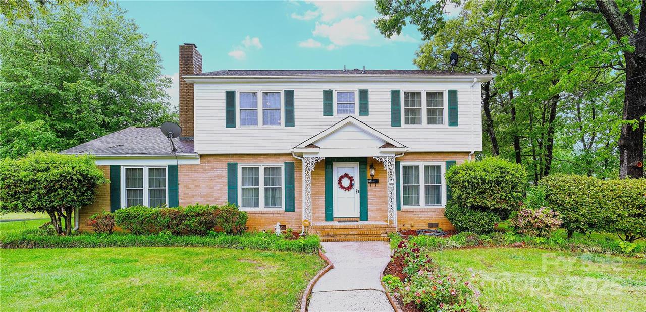 1287 Queensgate St., Gastonia, NC 28054