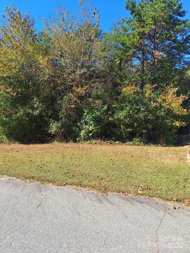 34 Planters Row Rd., Iron Station, NC 28080