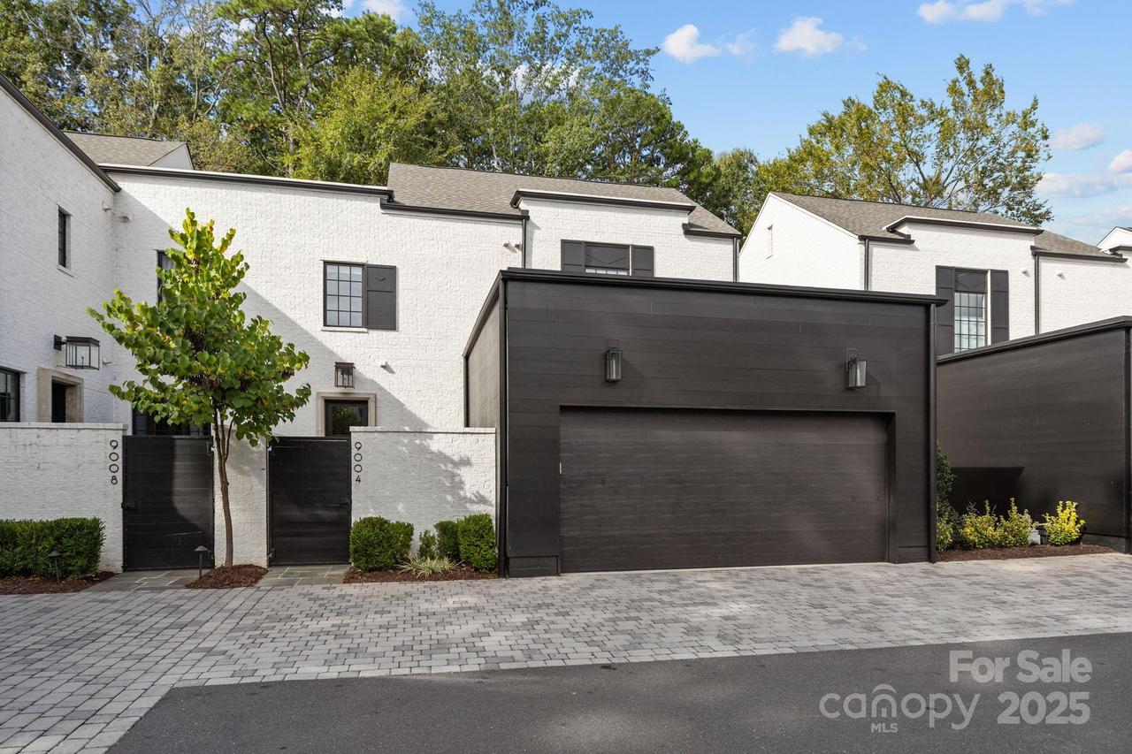9004 Tynecastle Commons Ct., Charlotte, NC 28226