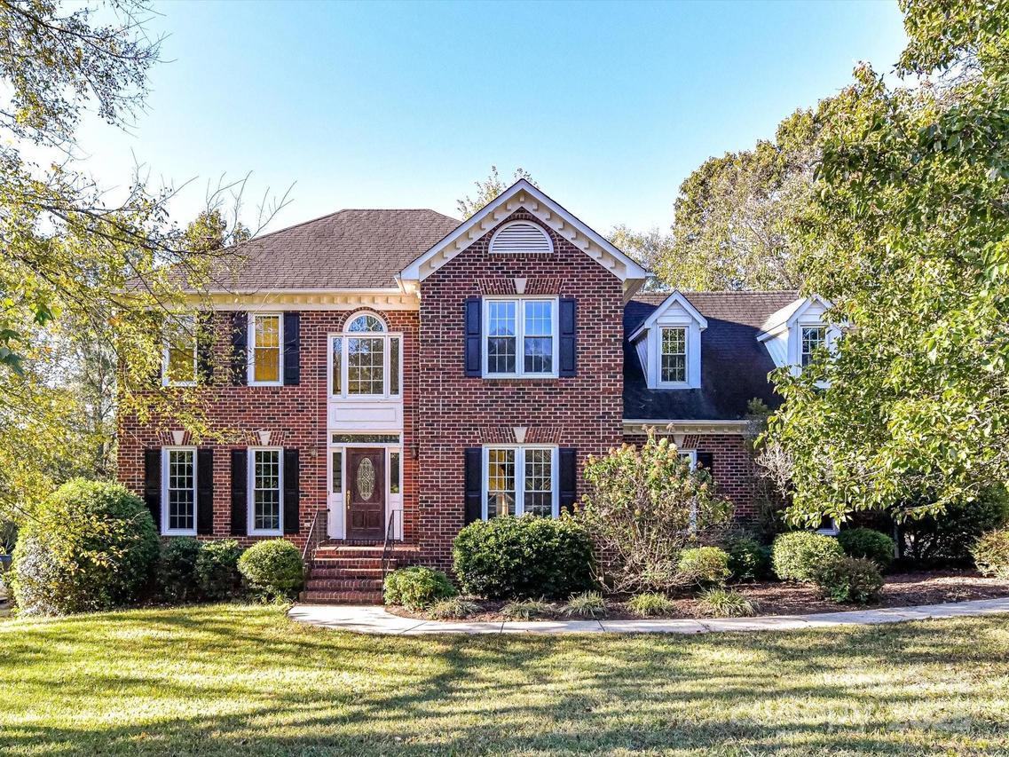 4321 Britley Ln., Harrisburg, NC 28075