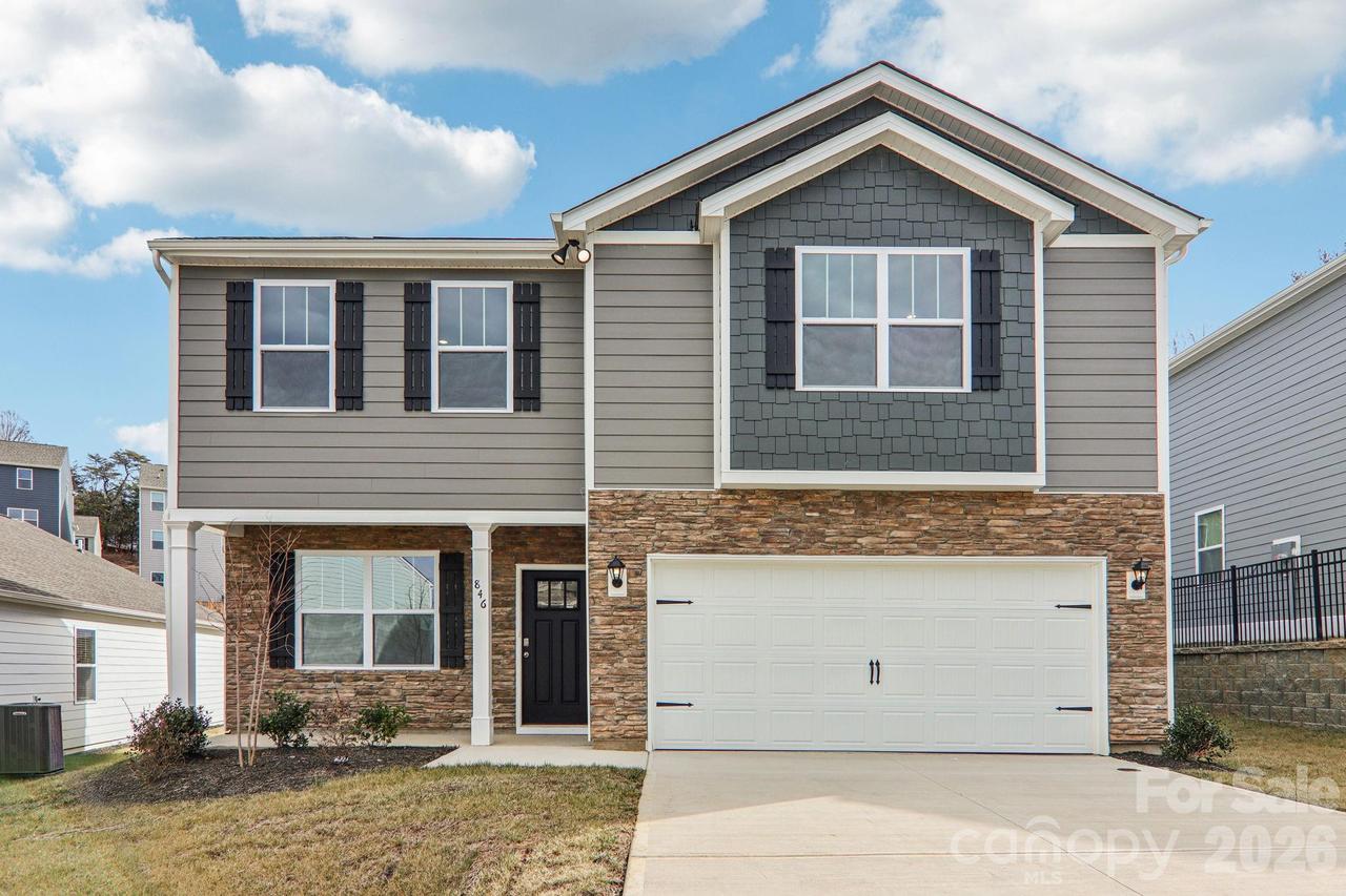 846 Adelston Ln., Asheville, NC 28804