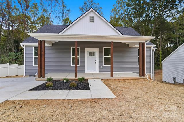 New Construction Homes For Sale This Week That Attend East Iredell Middle: October 15th to October 21st