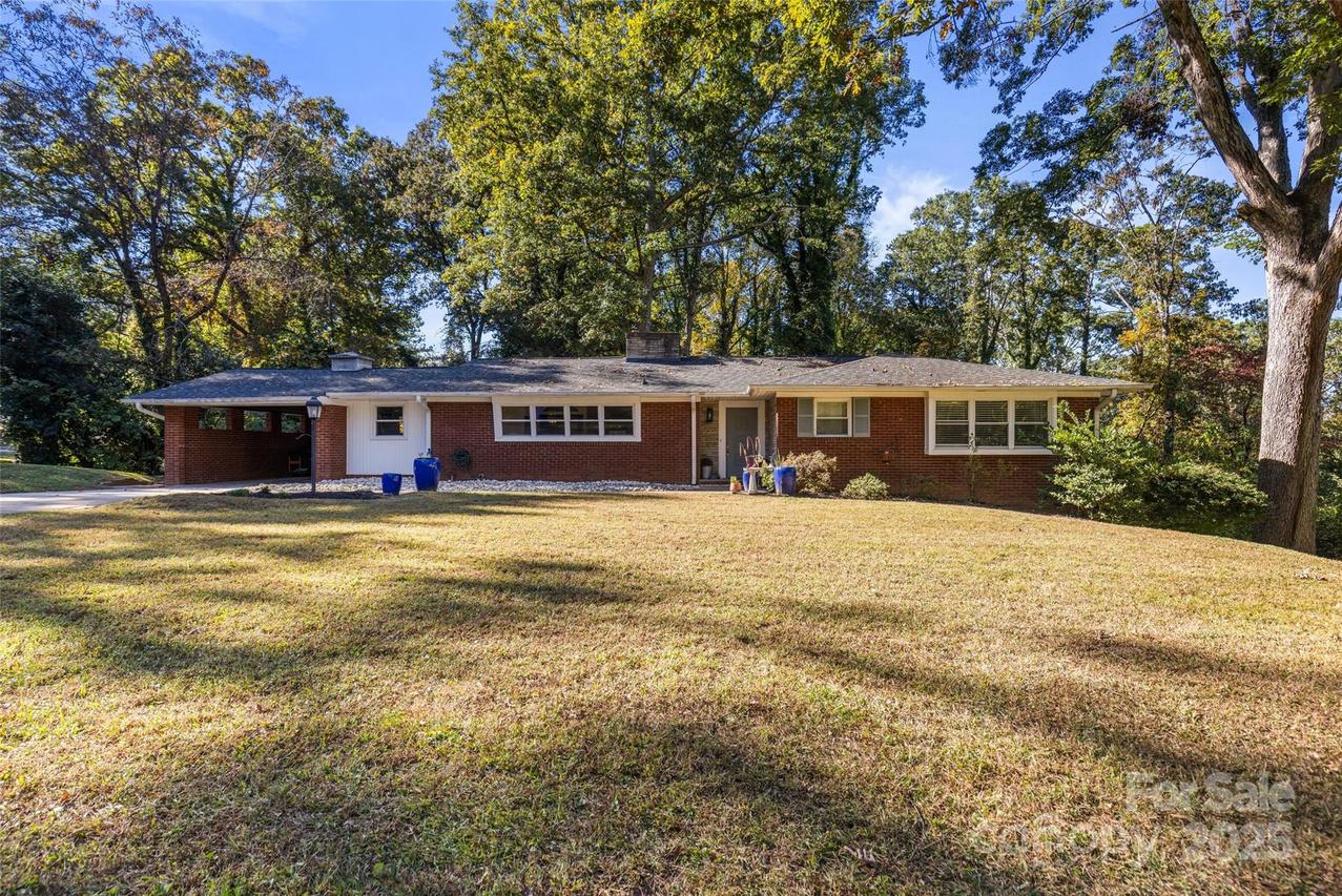 187 J Morgan St., Forest City, NC 28043