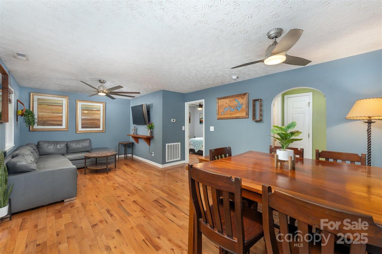 141 Willets Point Blvd., Nebo, NC 28761