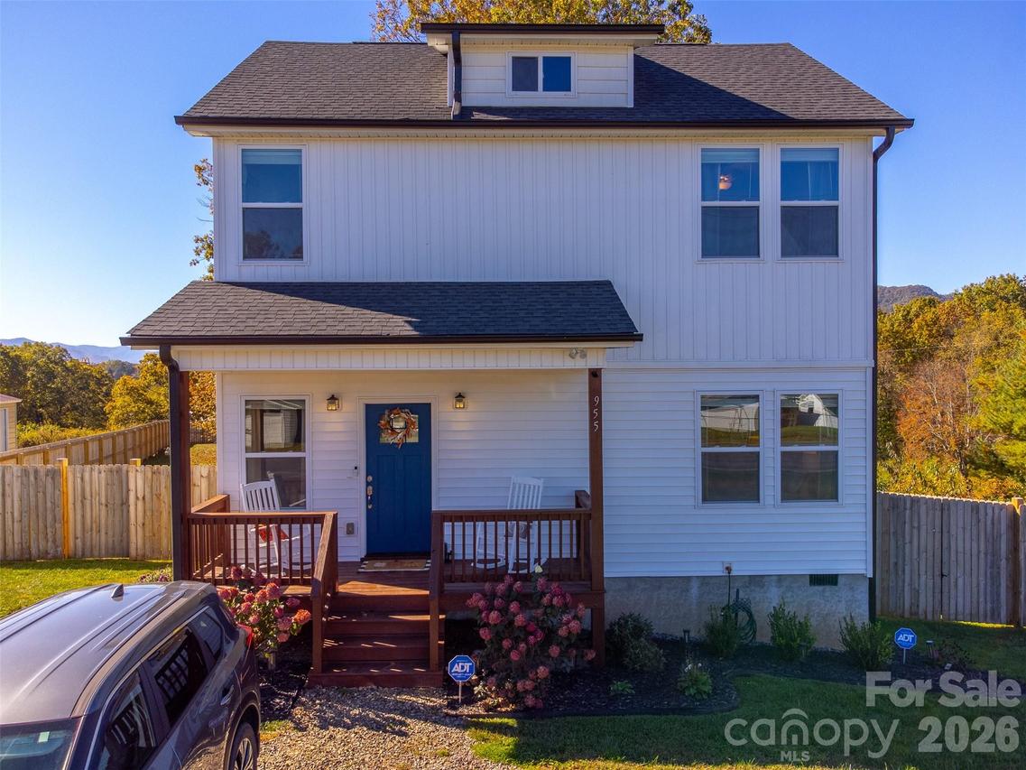 955 N Canton Rd., Canton, NC 28716