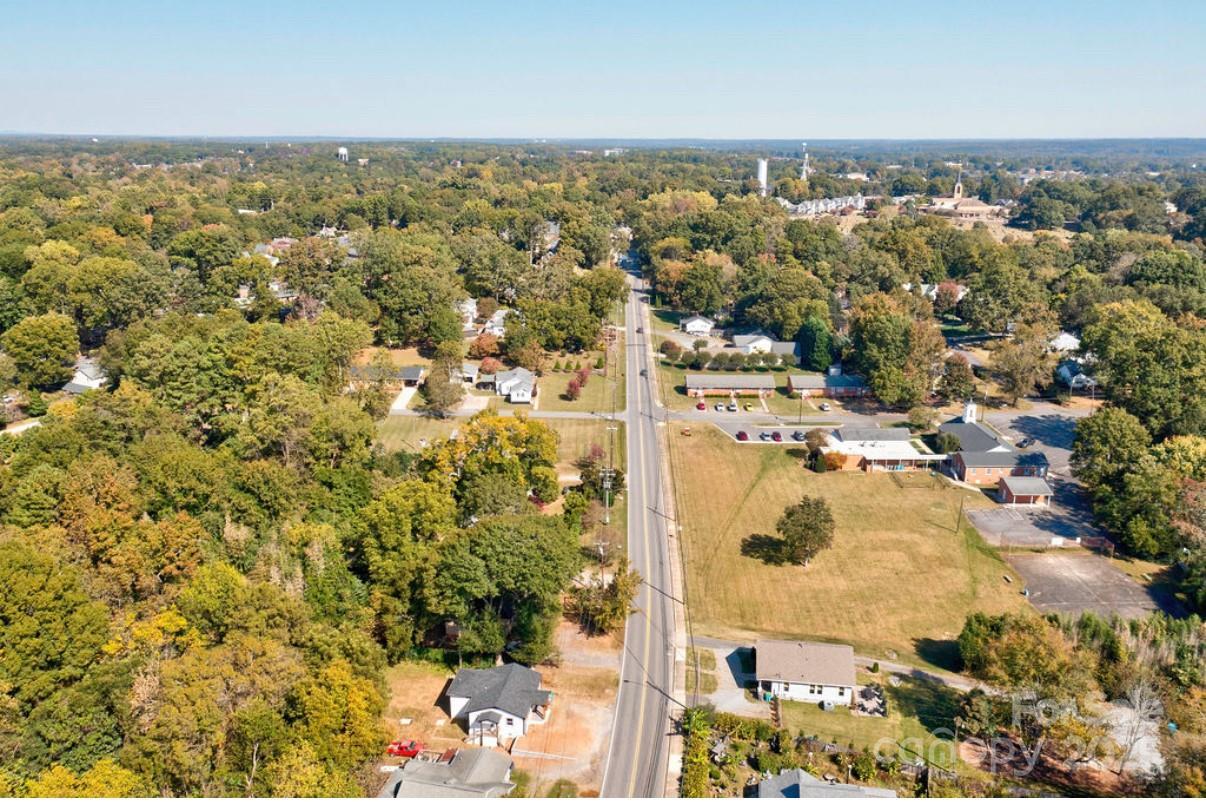 822 S Main St., Belmont, NC 28012