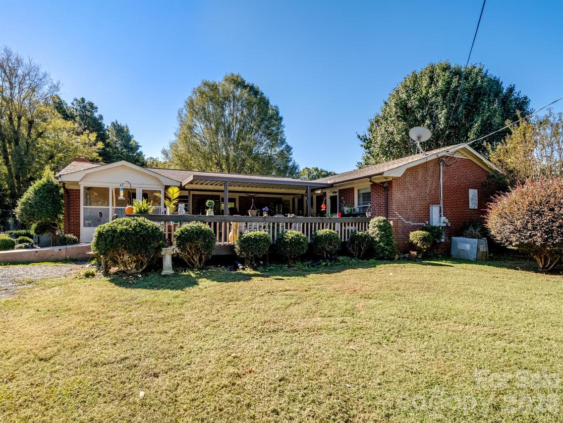 316 W Sandy Ridge Rd., Monroe, NC 28112