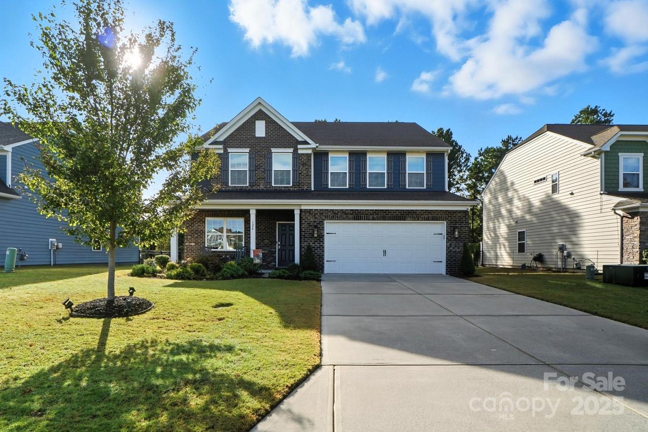 126 Walleye Ln., Troutman, NC 28166