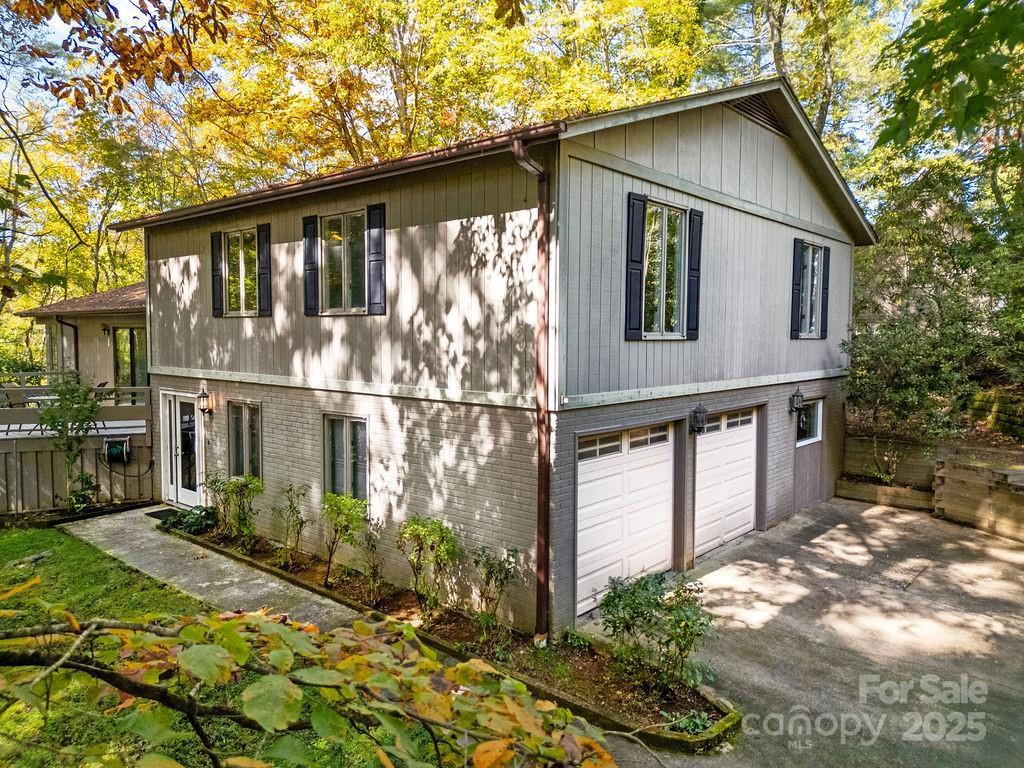 109 Rocky Hill Overlook Rd., Brevard, NC 28712