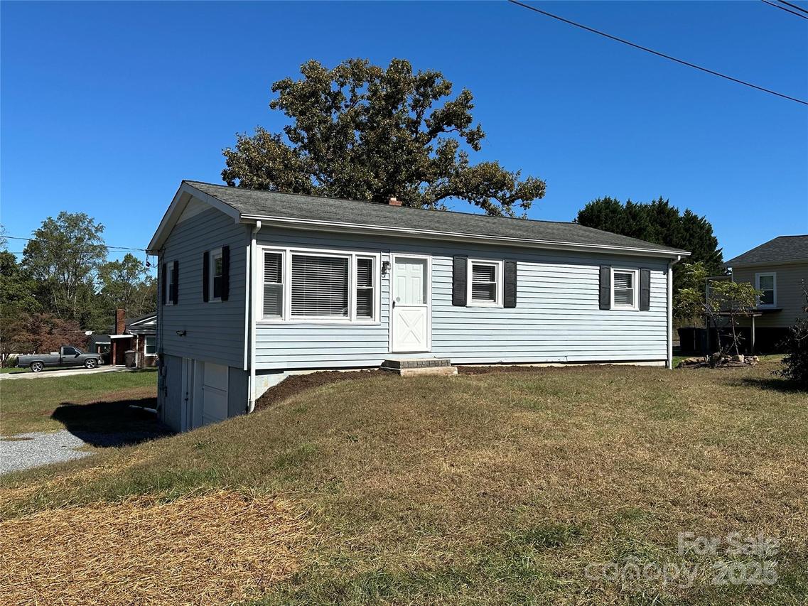 2451 Us Highway 70 Hwy., Connelly Springs, NC 28612
