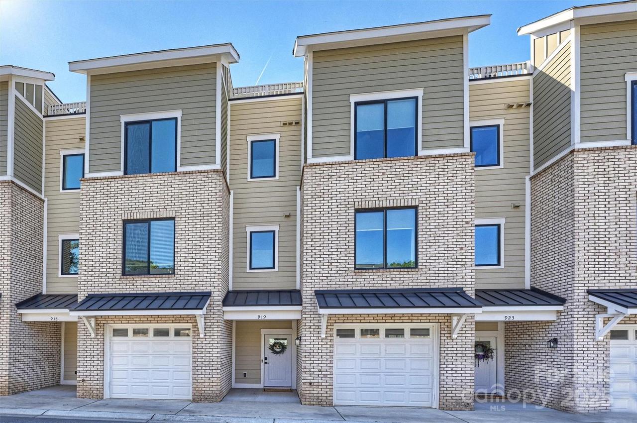 919 Cityscape Dr., Charlotte, NC 28205