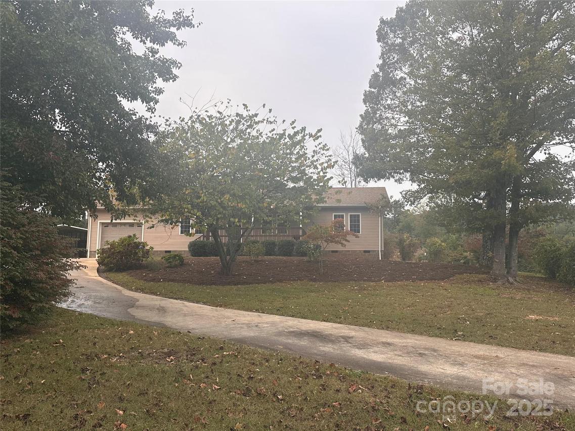 12087 Traphill Rd., Traphill, NC 28685