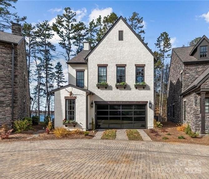 208 Ambleside Village Ln., Davidson, NC 28036