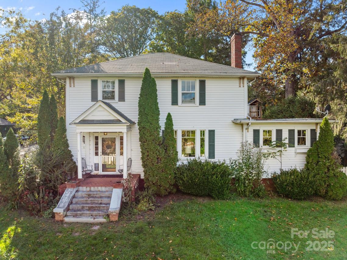 891 Hendersonville Rd., Asheville, NC 28803