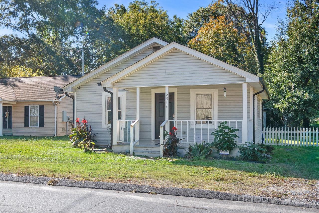 2317 Milton Ave., Gastonia, NC 28052