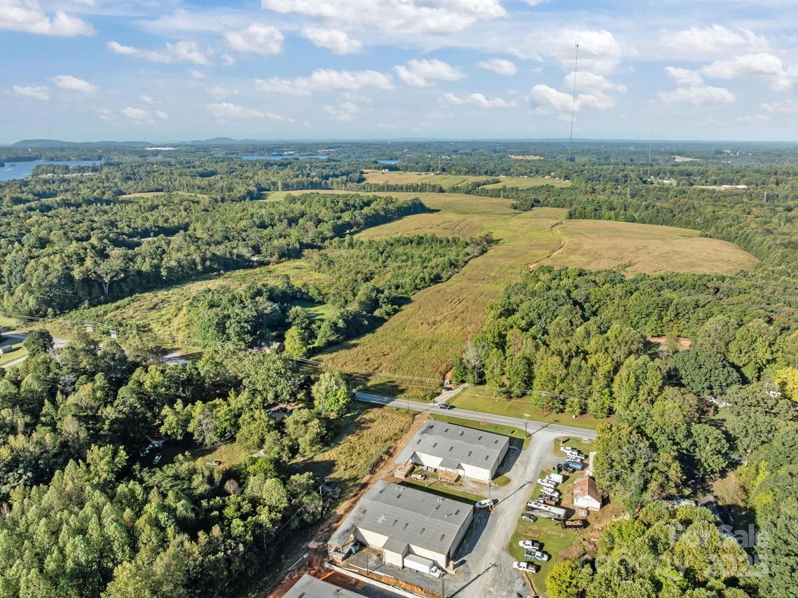 9135 Us Hwy 220 None, Randleman, NC 27317