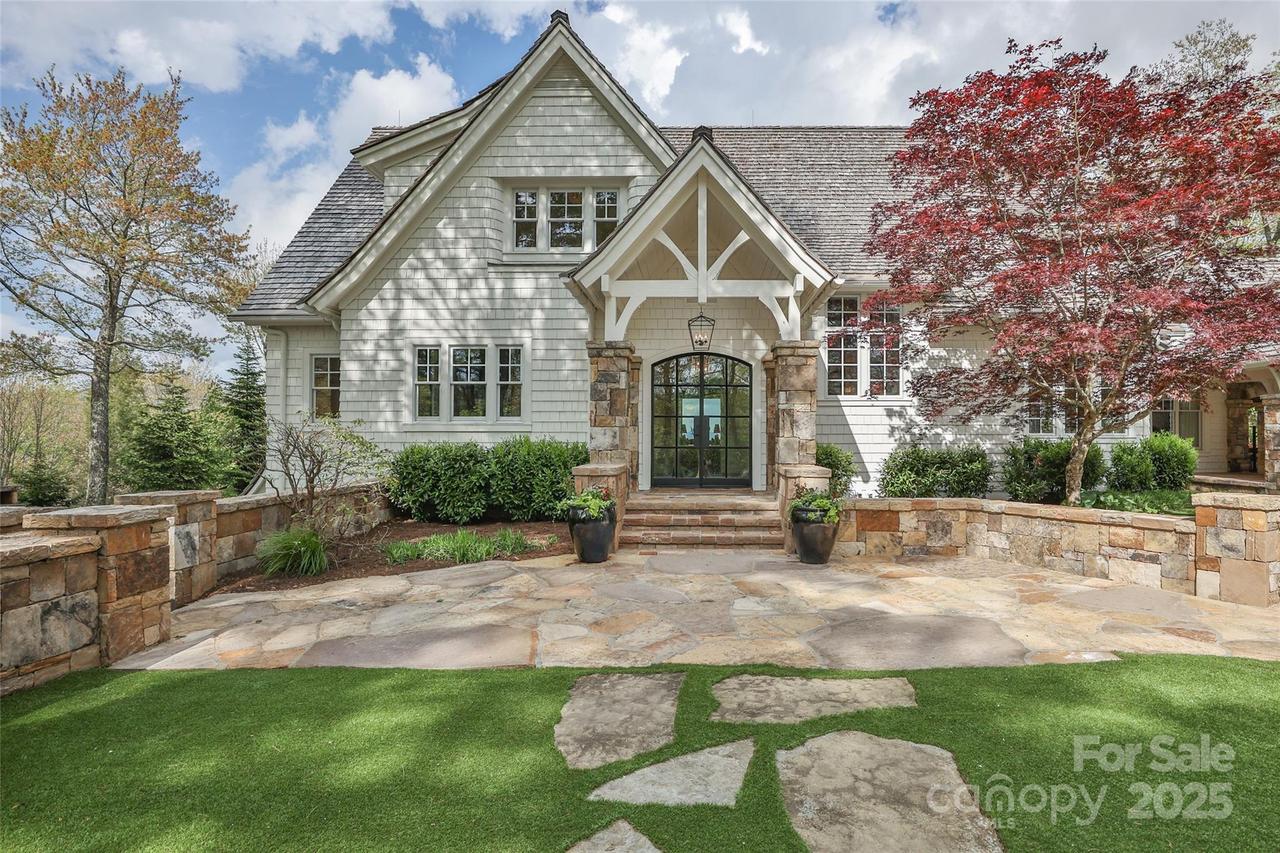 1877 Bowery Rd., Highlands, NC 28741