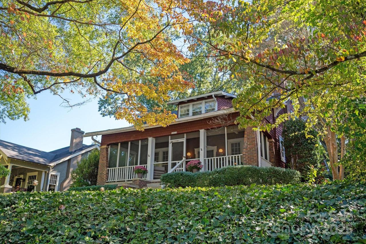 2026 Dartmouth Pl., Charlotte, NC 28207
