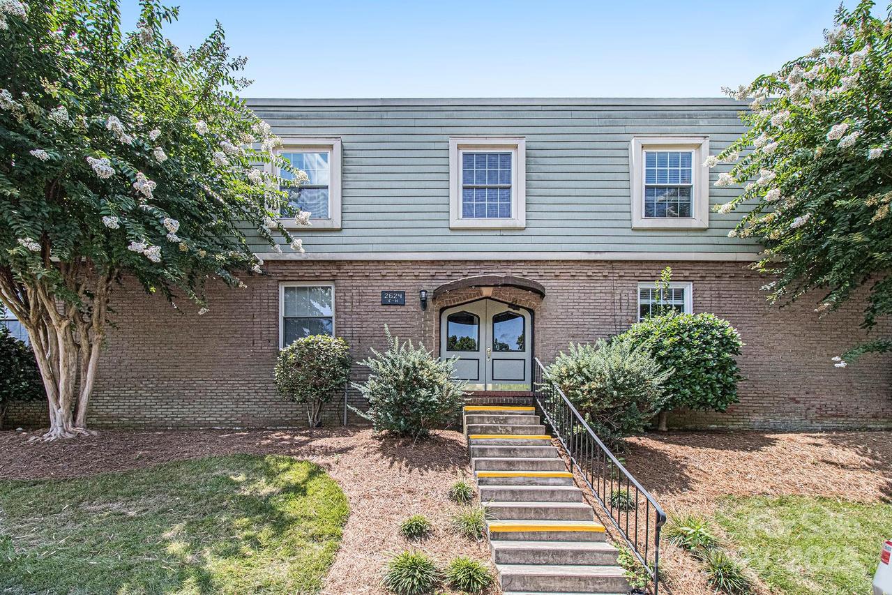 2624 Park Rd., Charlotte, NC 28209