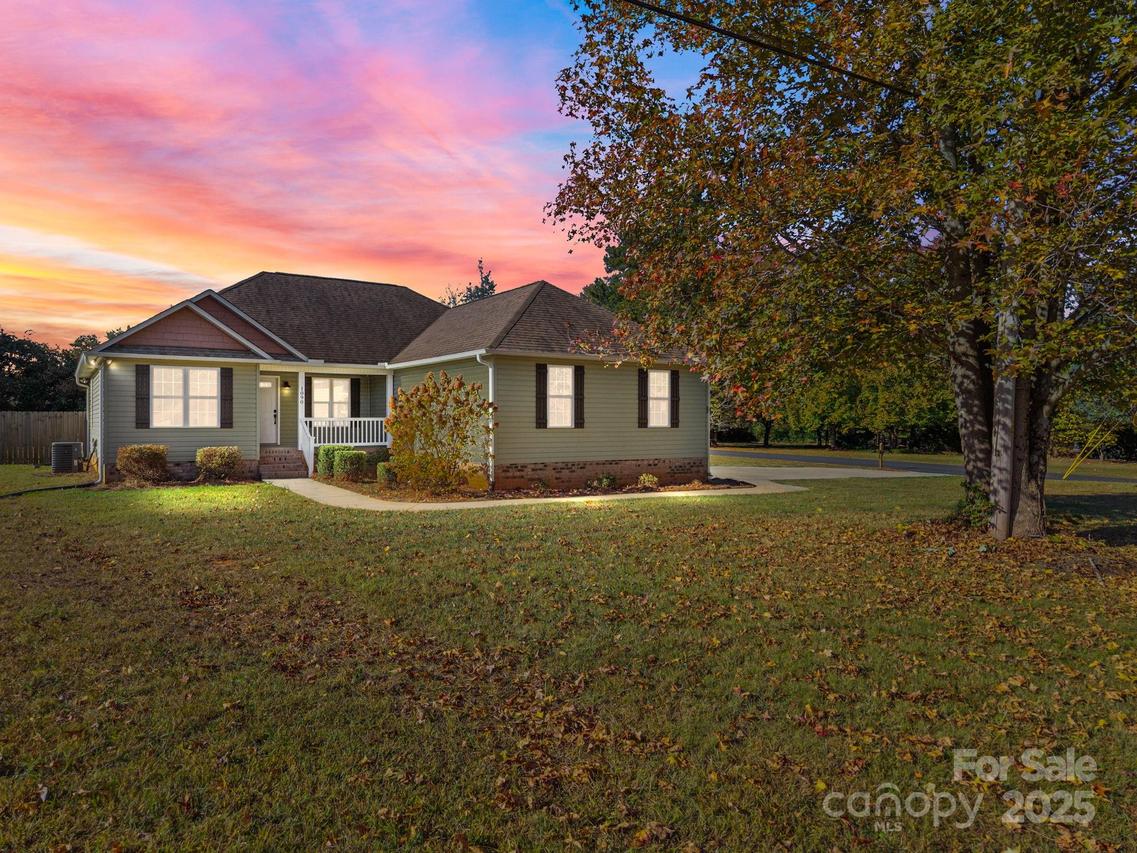 1090 Sides St., Rockwell, NC 28138