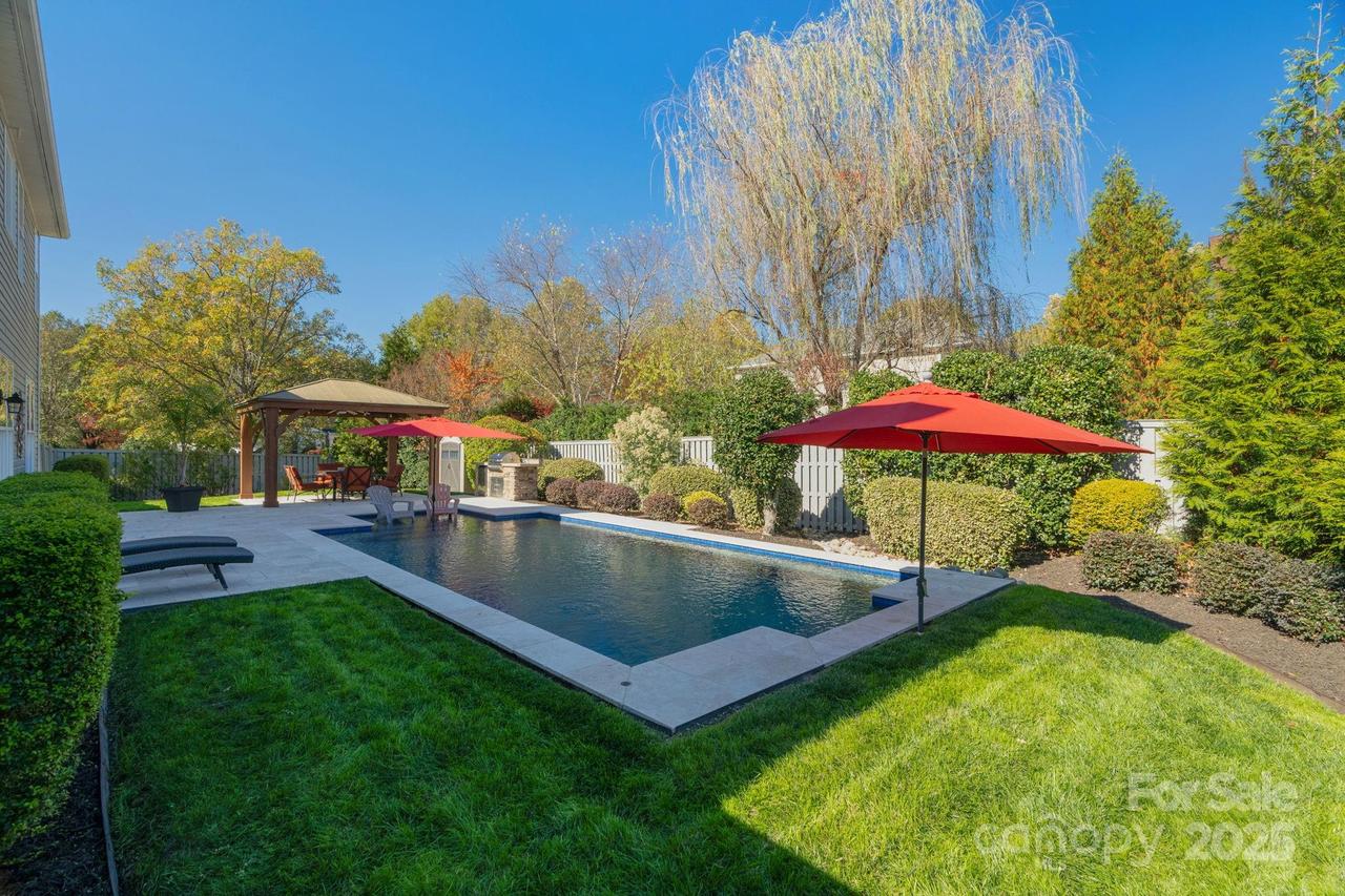 2520 Harlington Ln., Charlotte, NC 28270