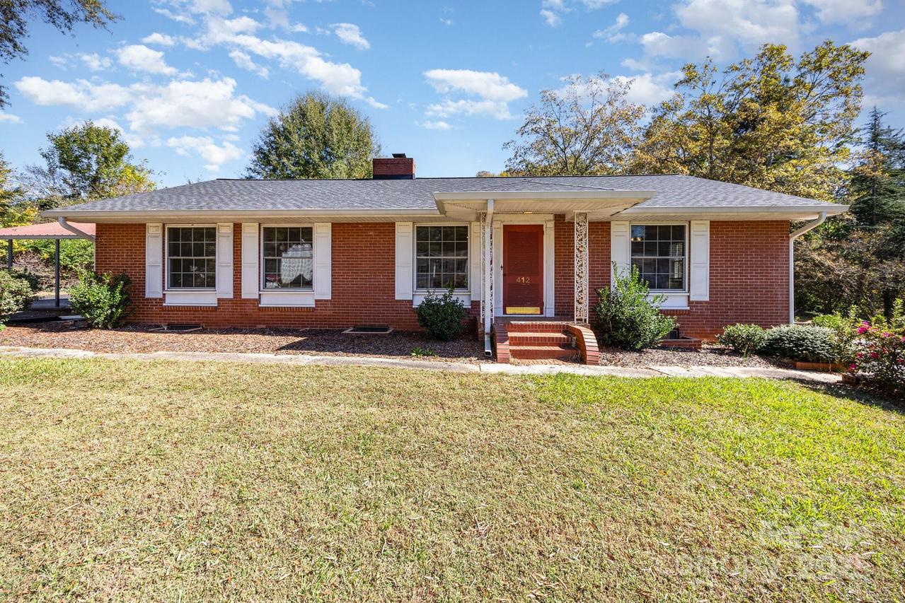 412 S Main St., Mocksville, NC 27028