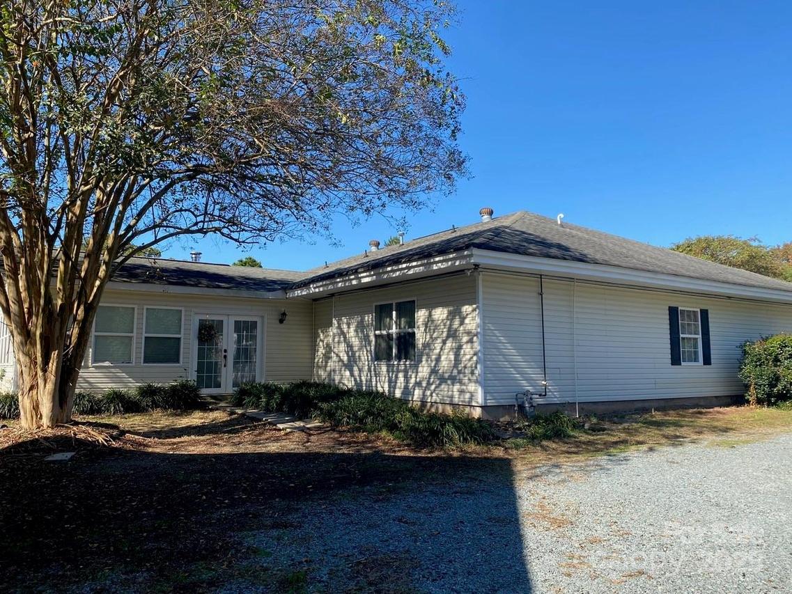 1115 Jamestowne Dr., Monroe, NC 28110