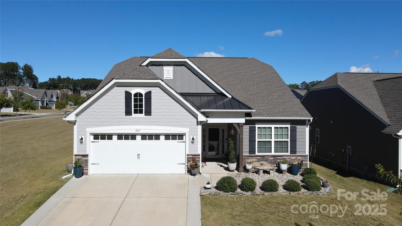 3053 Rosseau Ln., Mount Holly, NC 28120