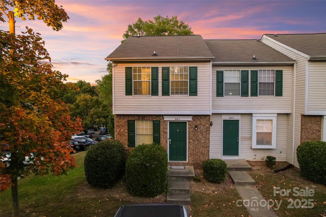 601 Lex Dr., Charlotte, NC 28262