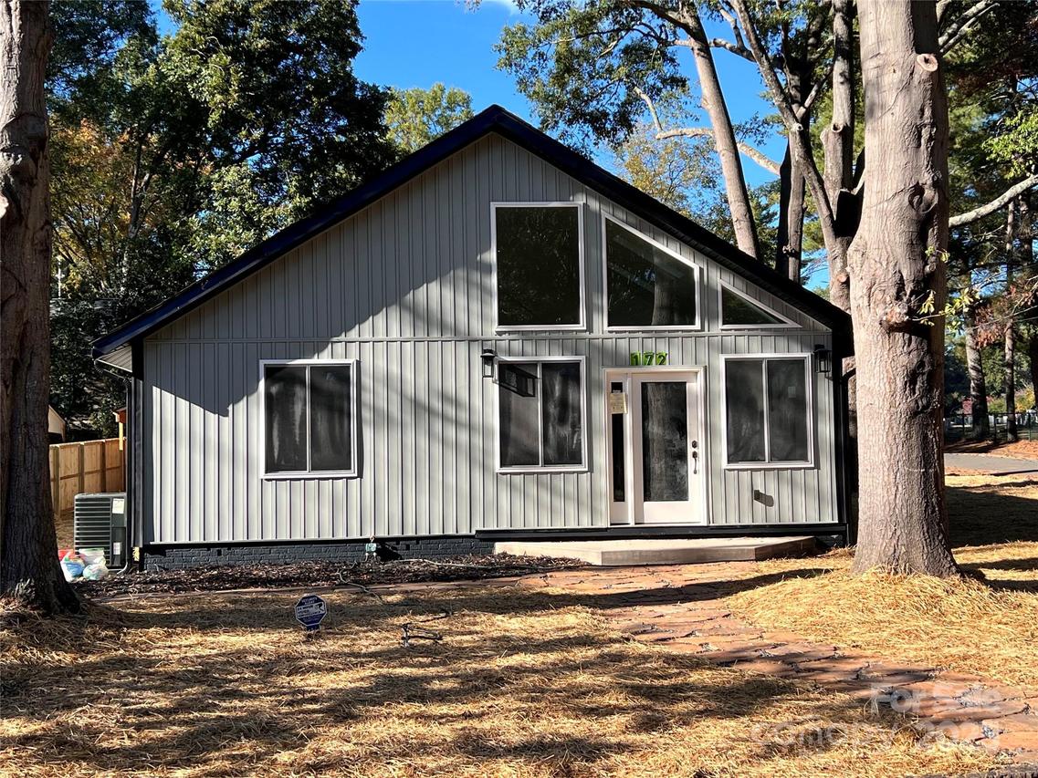 172 Brookwood Ave., Concord, NC 28025