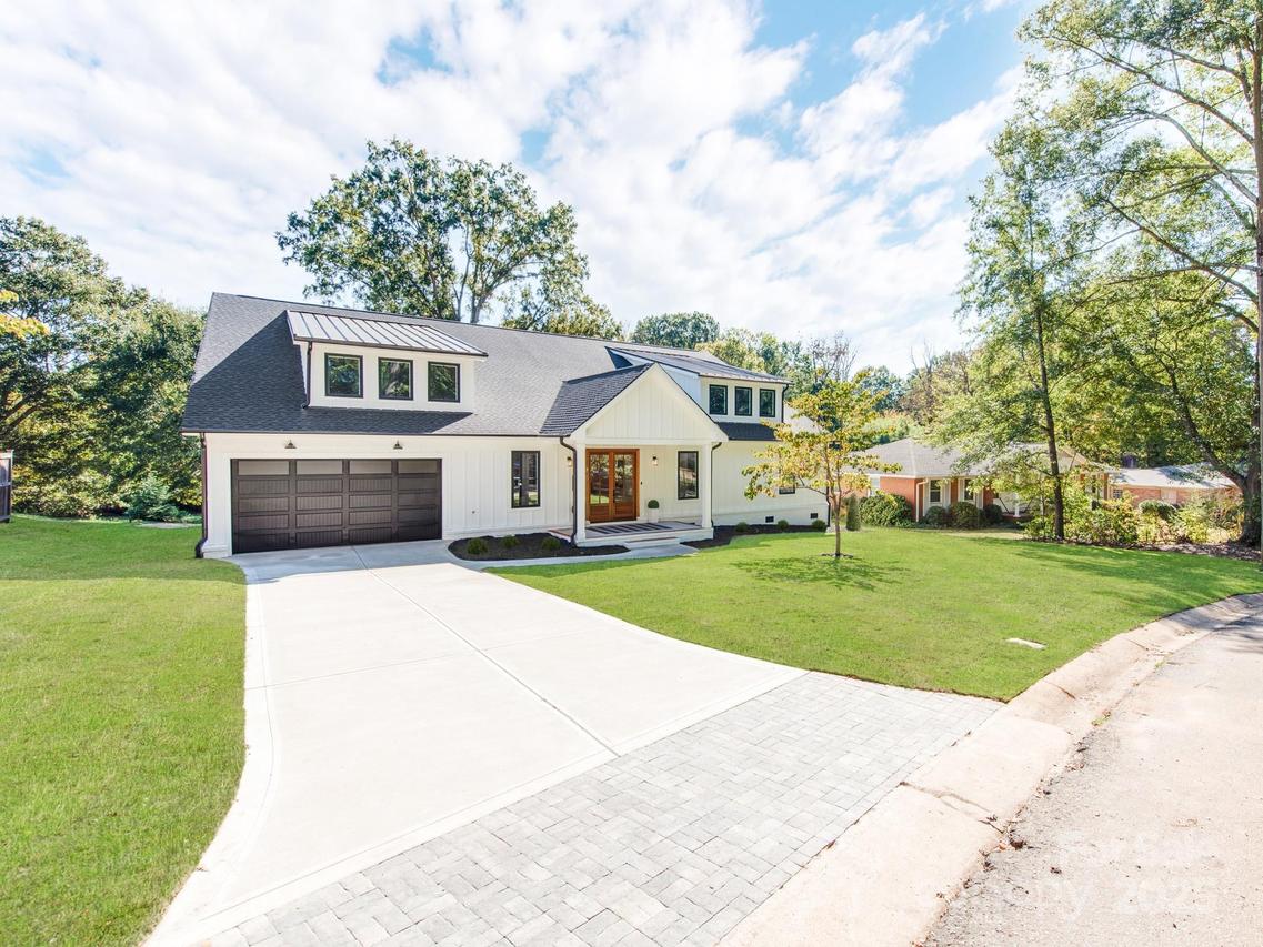 4637 Emory Ln., Charlotte, NC 28211