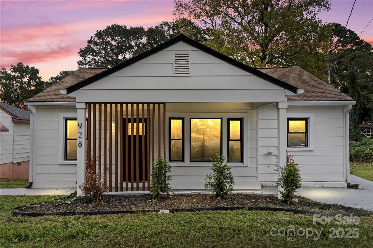 928 N Highland St., Gastonia, NC 28052