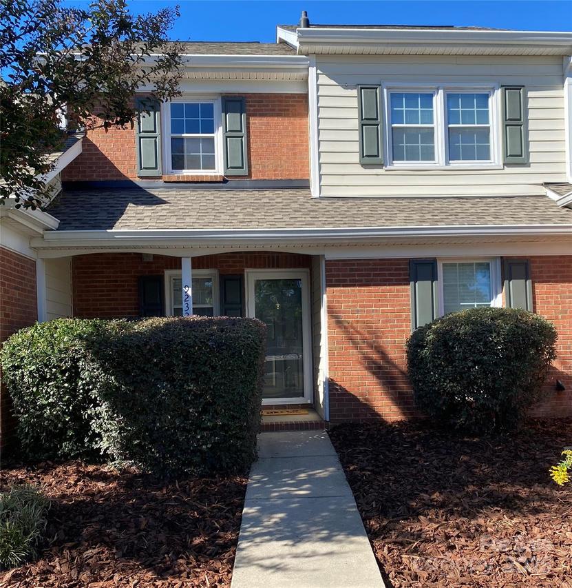 9232 N Vicksburg Park Ct., Charlotte, NC 28210
