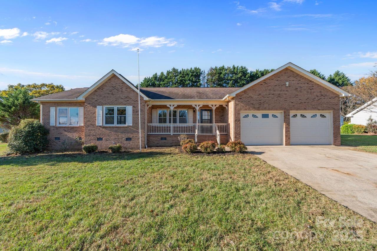 5149 Olde School Dr., Hickory, NC 28602
