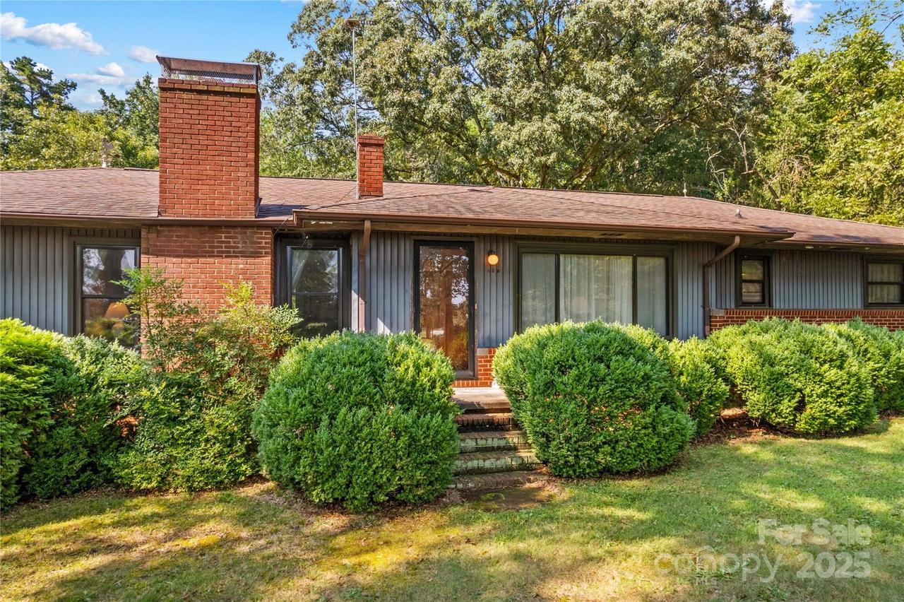 265 Rocky River Rd., Mooresville, NC 28115