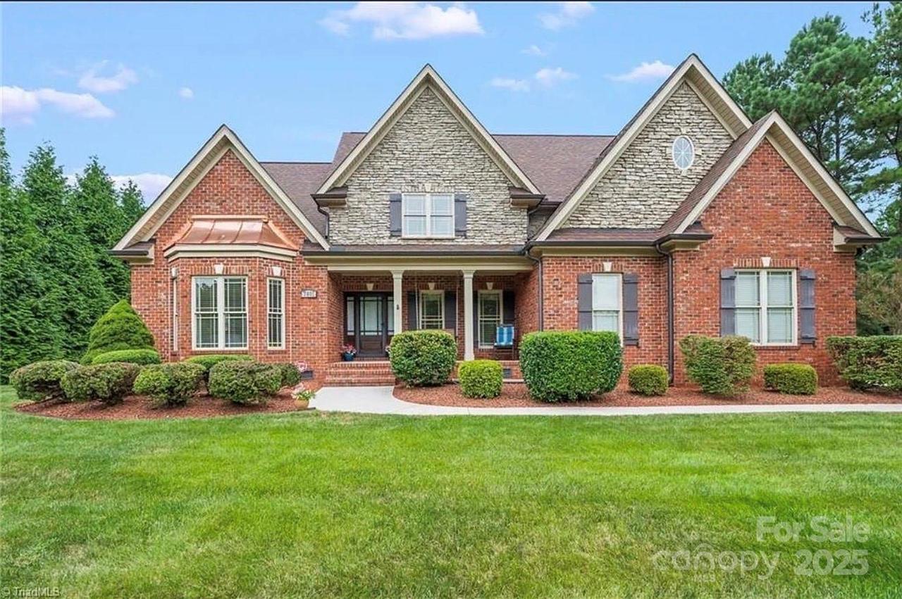 7801 Harlequin Dr., Greensboro, NC 27455