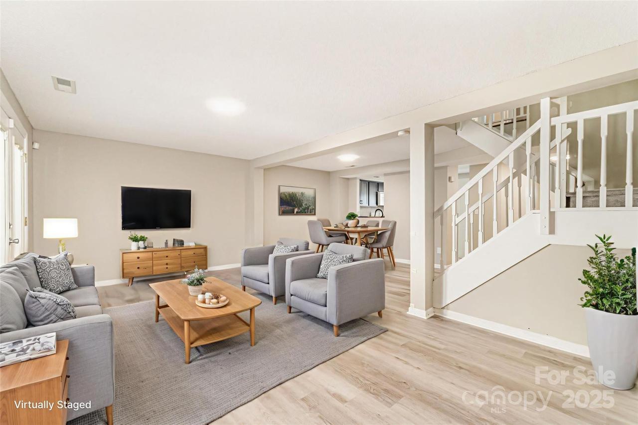 249 Water Oak Dr., Pineville, NC 28134