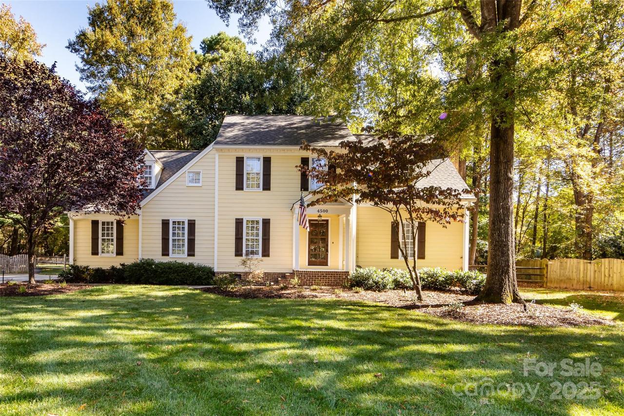 4500 Bonnyrigg Ct., Charlotte, NC 28270