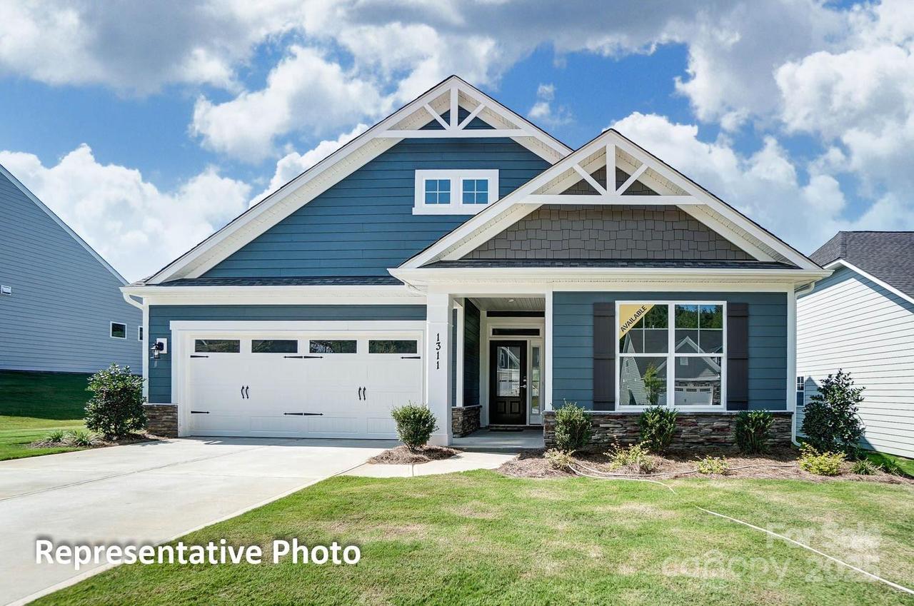 126 S Dunlavin Way, Mooresville, NC 28115