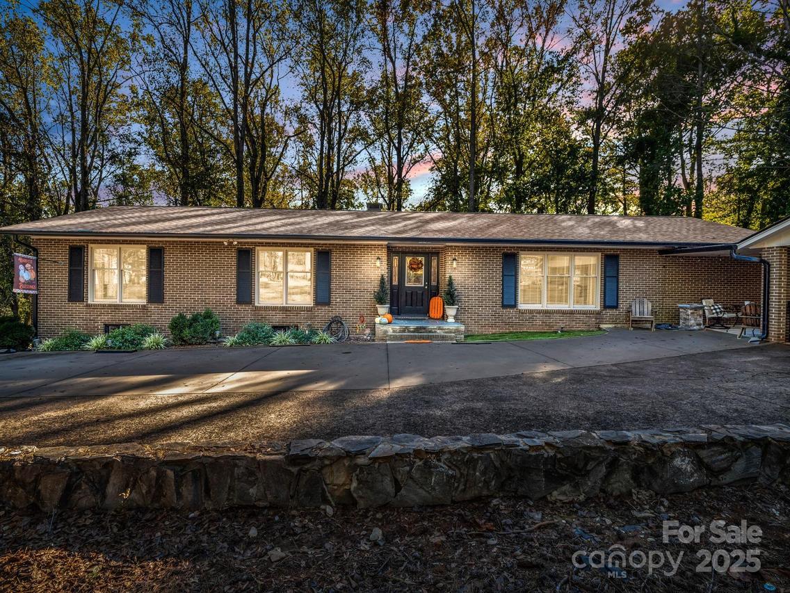 1920 S Lafayette St., Shelby, NC 28152