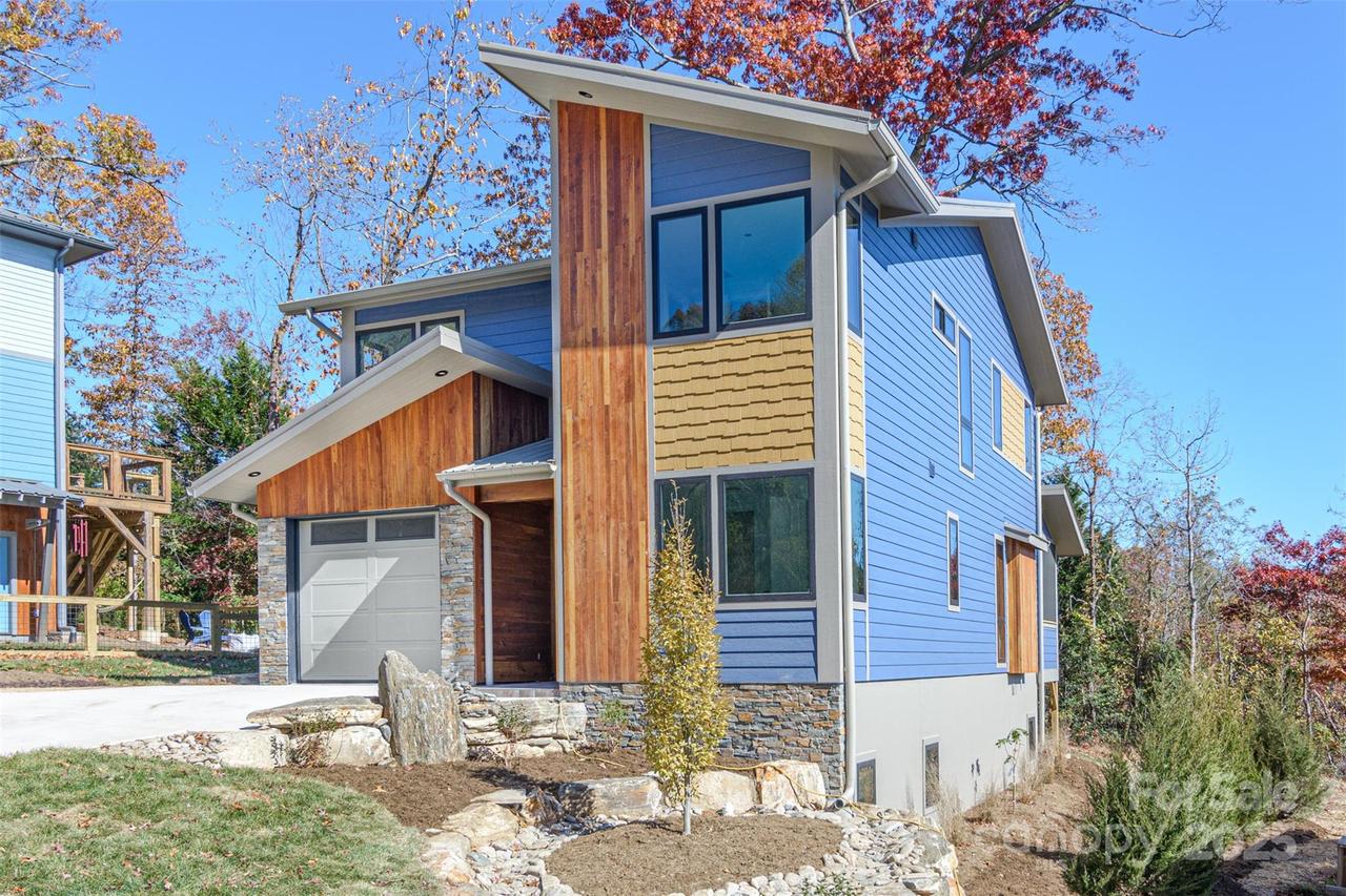 165 Abundance Run, Asheville, NC 28805