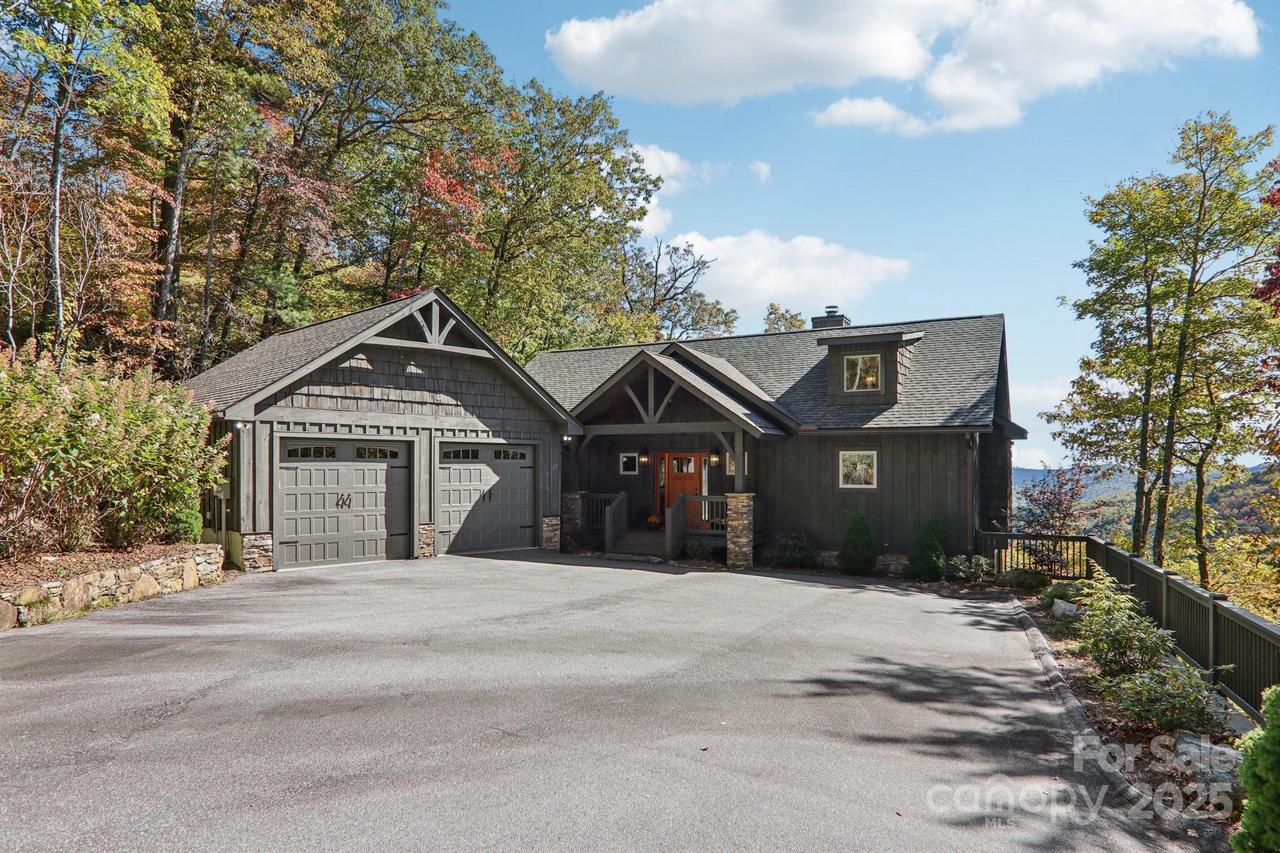 658 Continental Dr., Sapphire, NC 28774