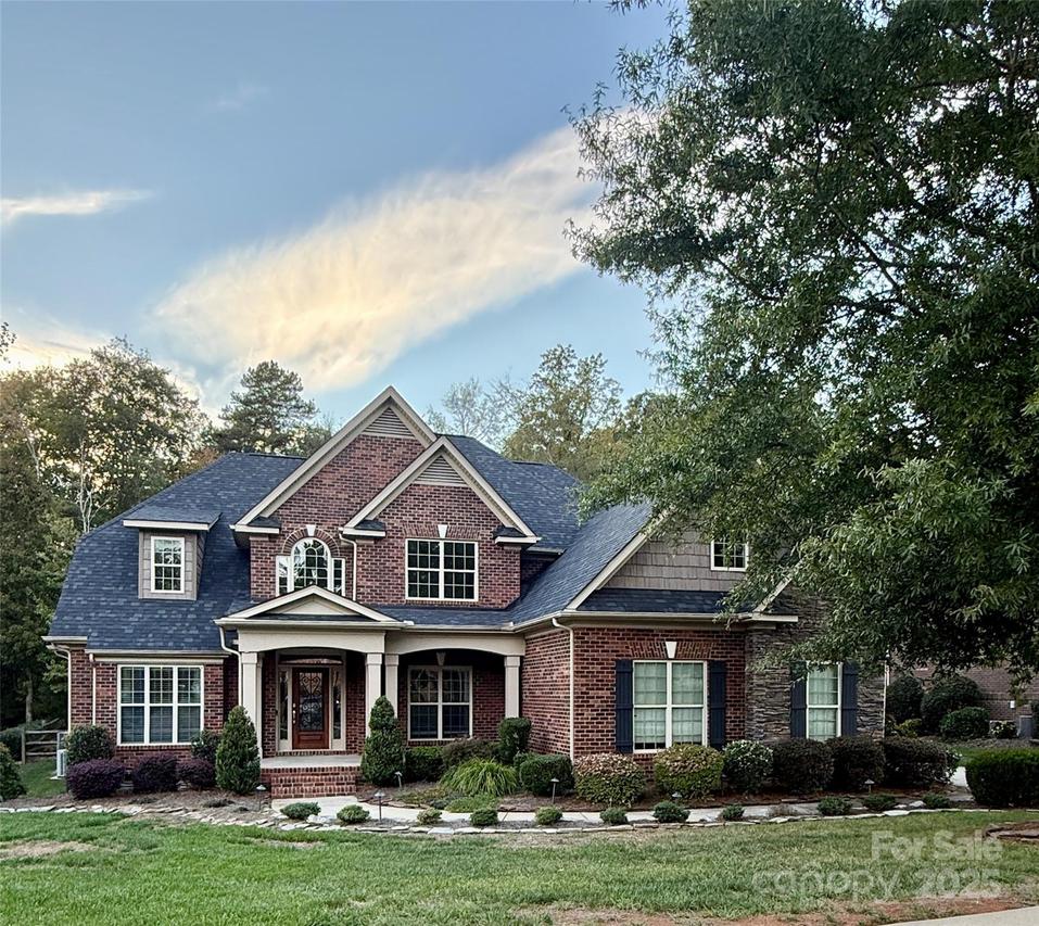 4113 Hoffmeister Dr., Waxhaw, NC 28173