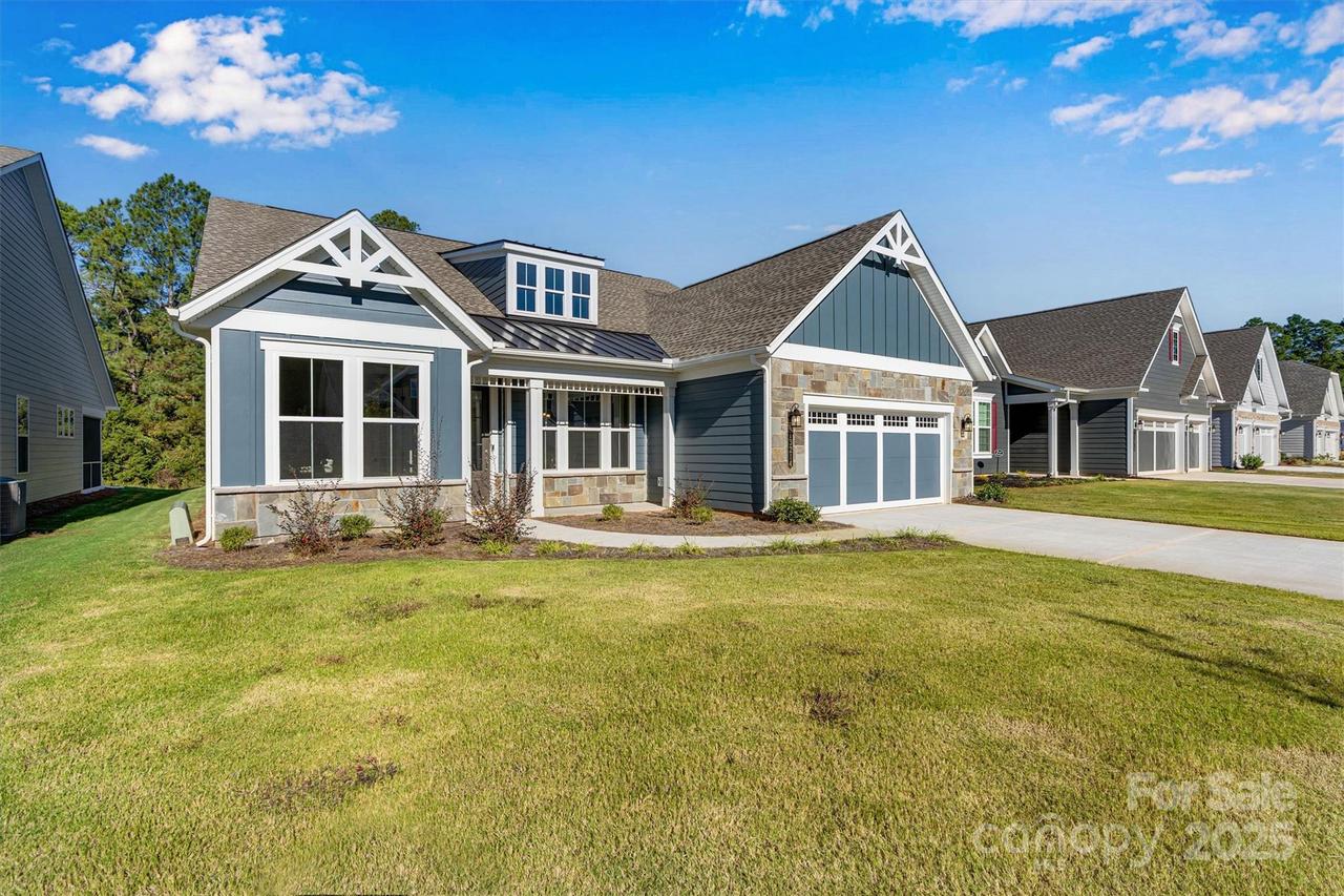 13214 Cozy Ct., Charlotte, NC 28215