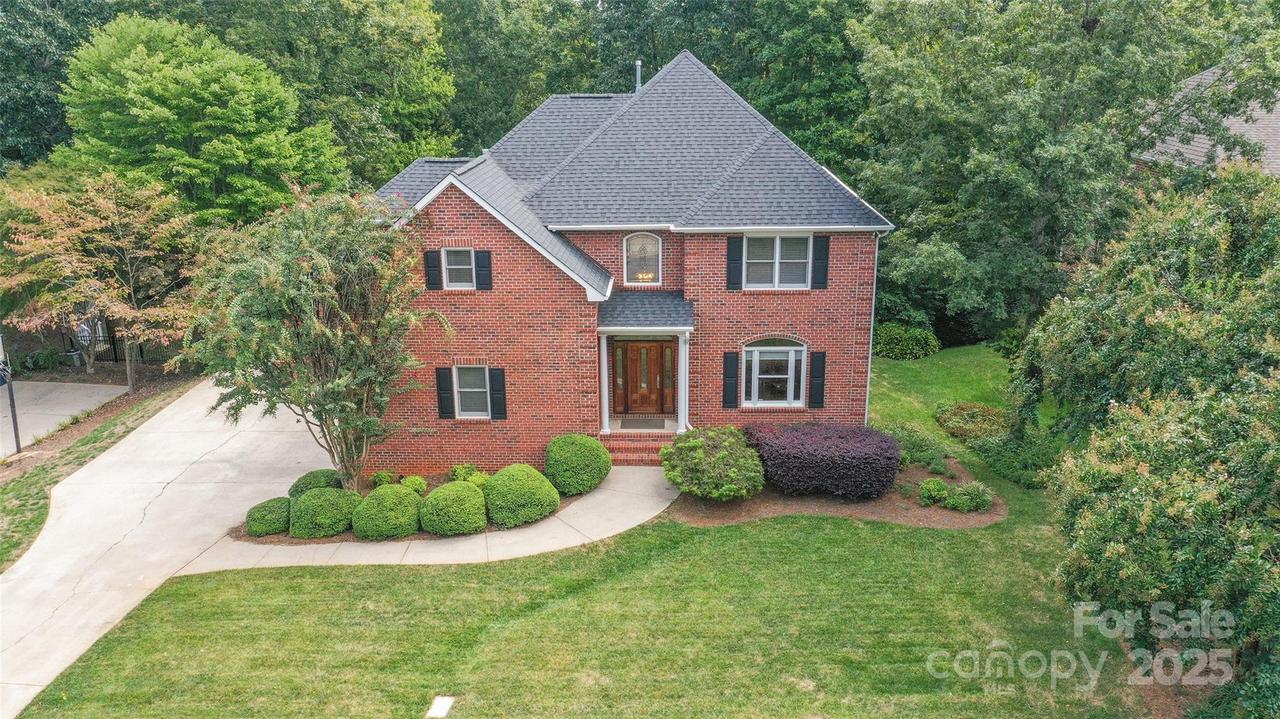 246 Broadmoor Dr., Advance, NC 27006